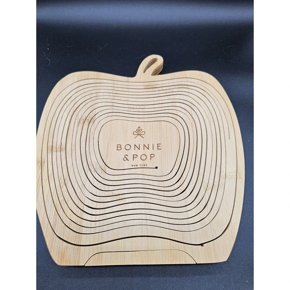 Bonnie & Pop Collapsible Wooden Apple Shaped Bowl‎ Handmade